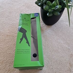 Kate Spade Opaque Tights 4 Pairs Black Size Large New In Box High Rise